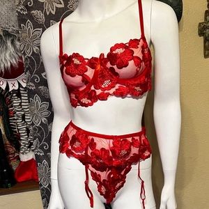 NEW LINGERIE  2-piece set
